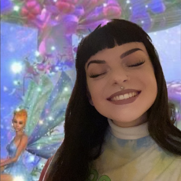 Meet your Posher, Harper - Picture 1 of 1